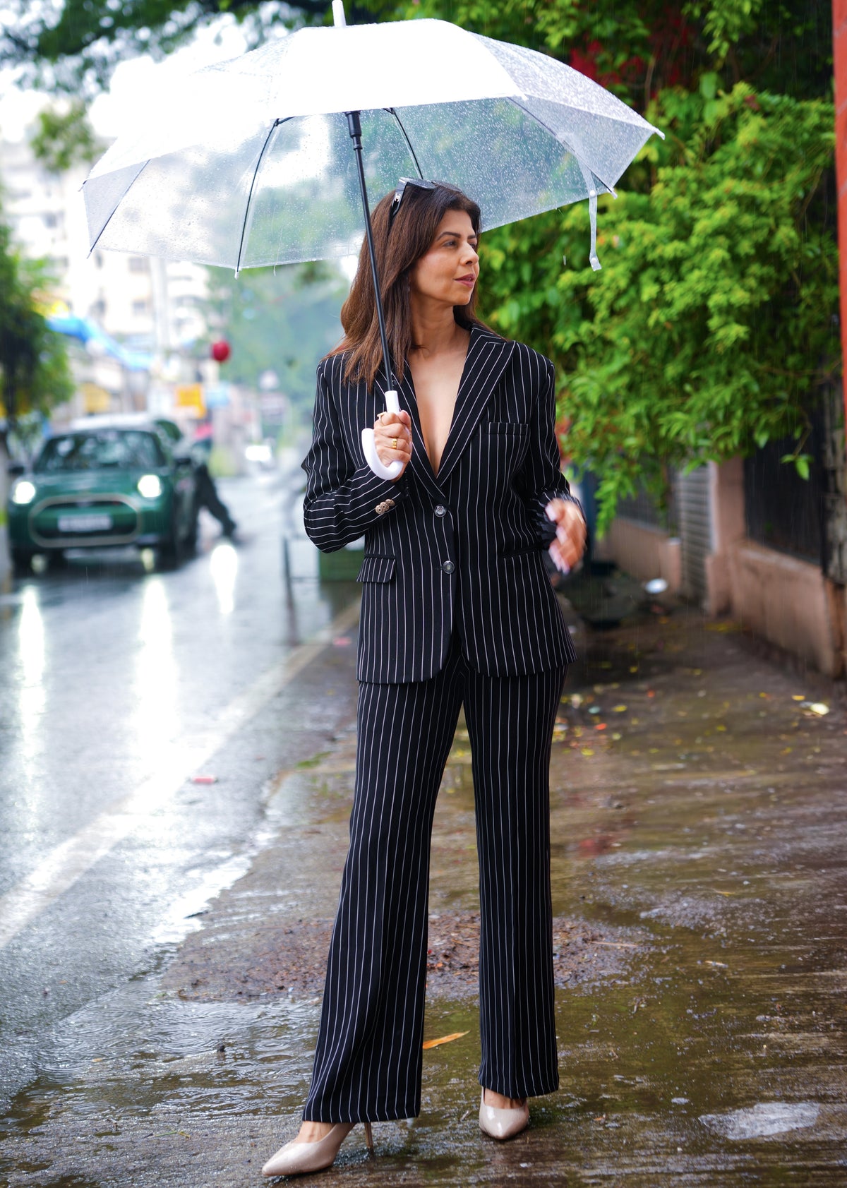 Between the Lines Suit